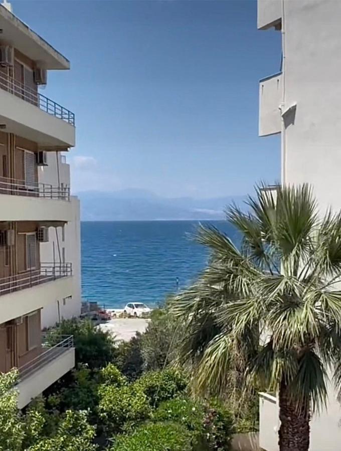 Agora Luxury Apartment 3 Loutráki Exterior photo